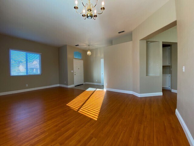 Building Photo - Beautiful 3bd/2ba in West Sacramento!