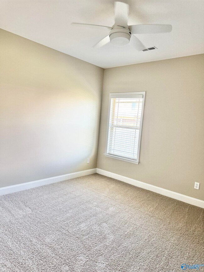 Building Photo - 104 Brighton Park Way