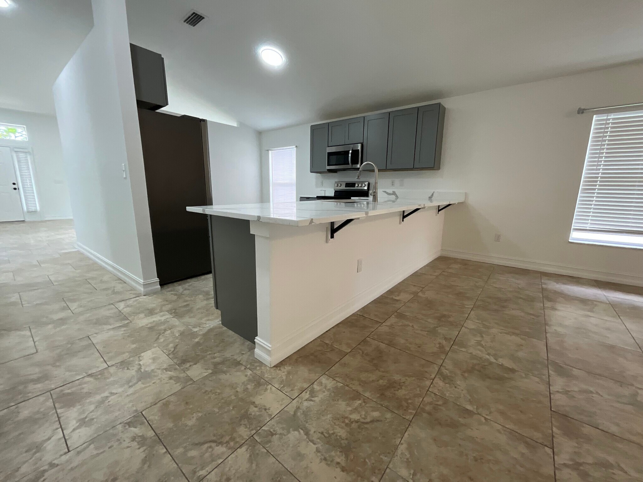 Building Photo - 1451 Morgan Ct