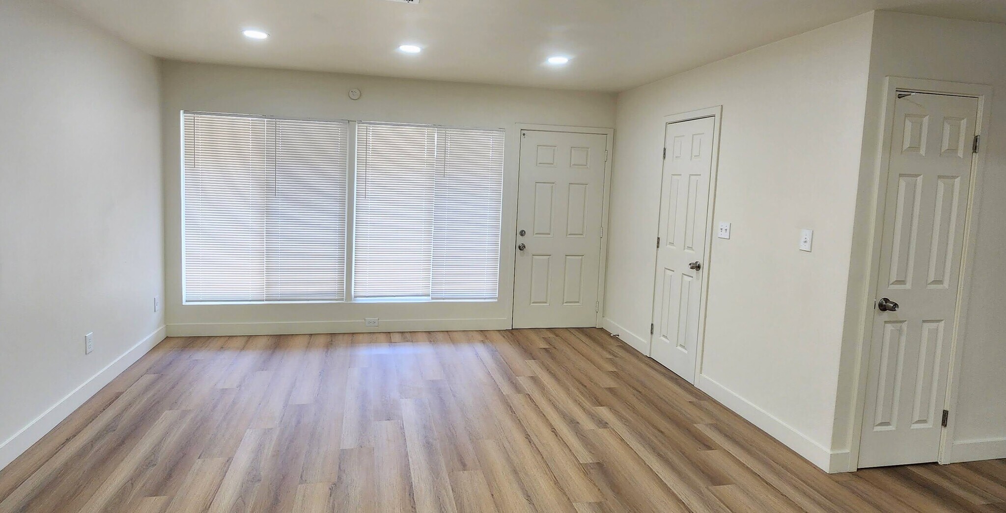 Building Photo - 1417 Pennsylvania Ave