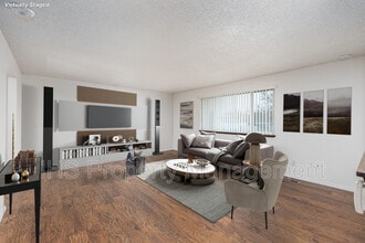 Building Photo - 905 W 33rd Ave