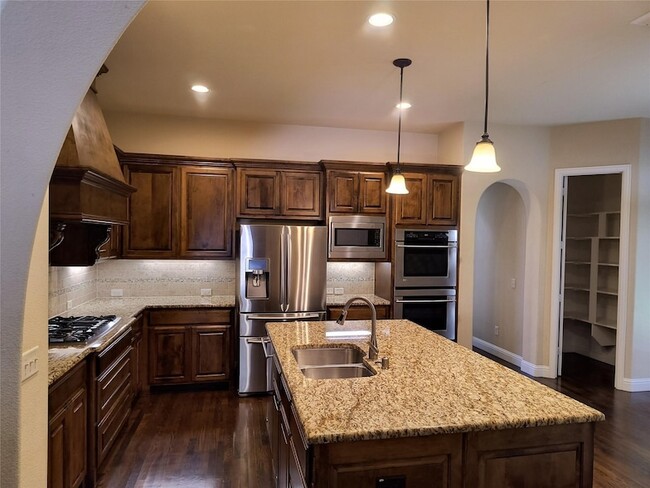Building Photo - 10039 Stancil Ln