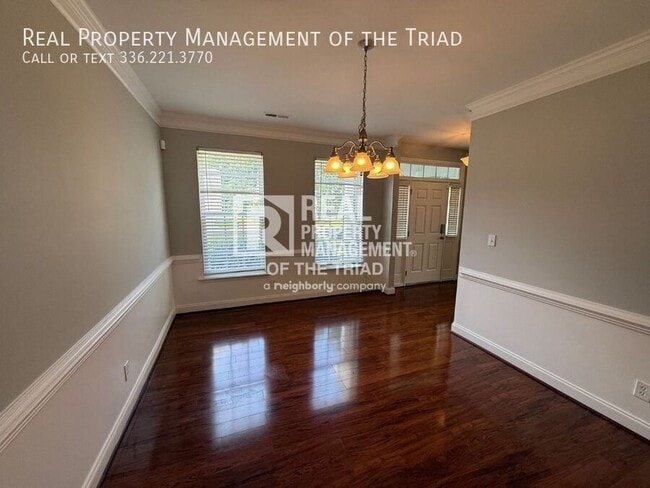 Building Photo - 6106 Boxelder Cove