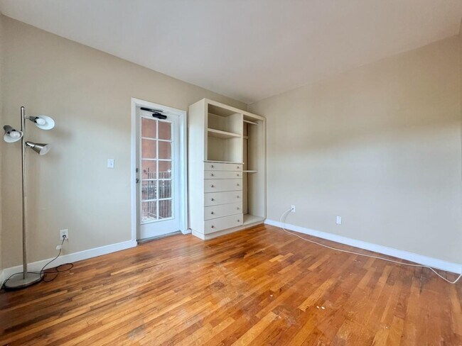 Building Photo - 43-49-49 Van Wagenen Ave