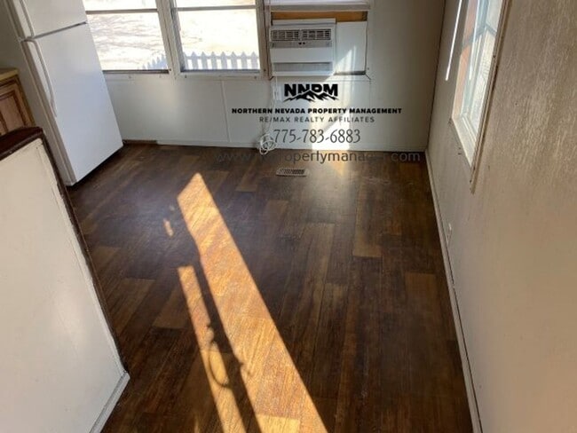 Building Photo - HA855-855 Harrigan Road Spaces 1-22