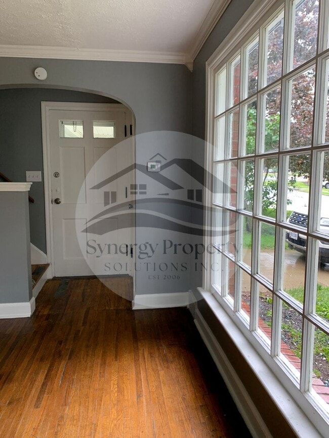 Building Photo - Coming Soon !3 Bedroom, Garage June 6th