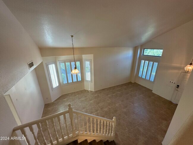 Building Photo - 4660 S Wildflower Dr