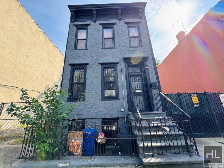 Building Photo - HANCOCK STREET