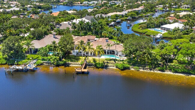 Building Photo - 18669 SE Palm Island Ln