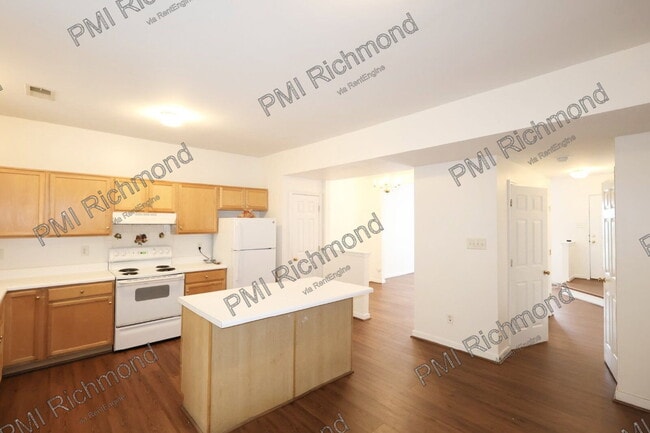 Building Photo - 8607 Millstream Dr