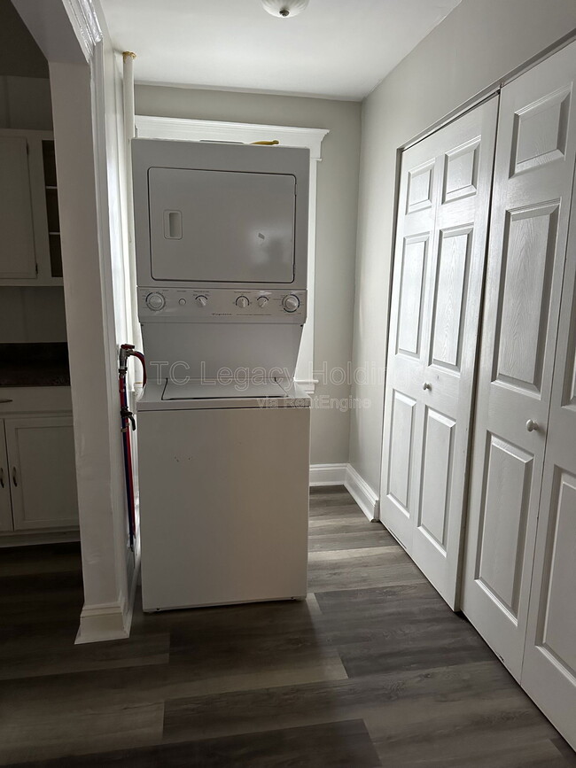 Building Photo - 123 Washington Ave