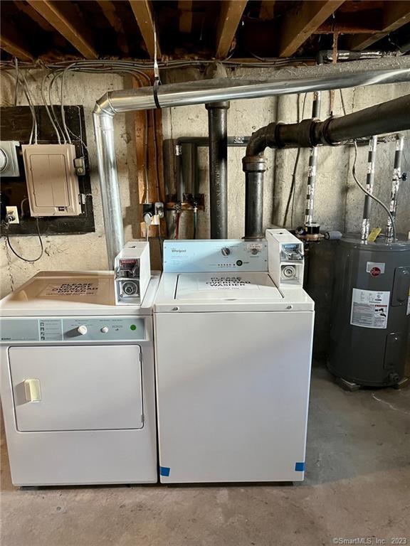 Building Photo - 58 Royal Oak Dr