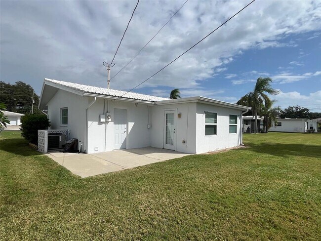 Building Photo - 8732 140th Way N