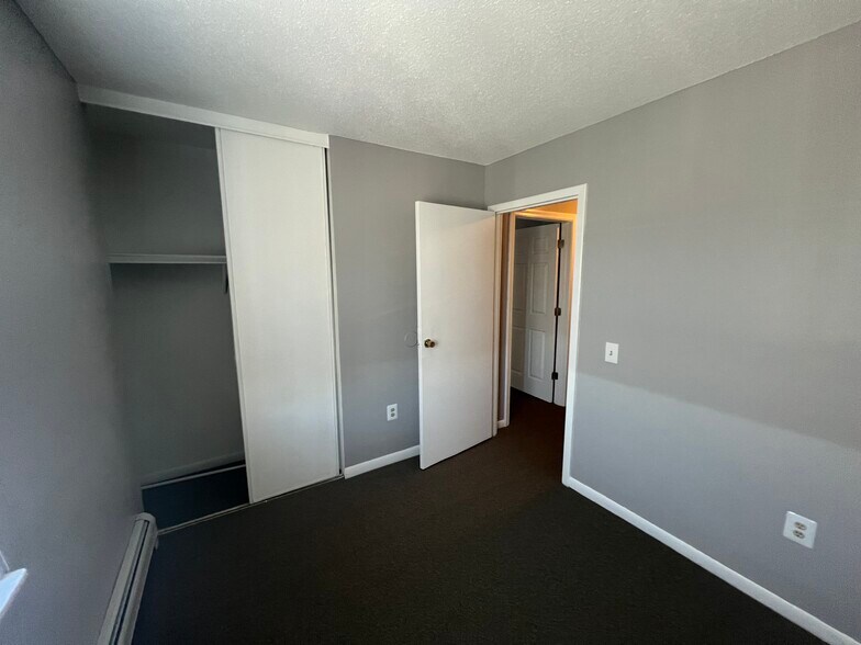 Building Photo - 88 Wakelee Rd
