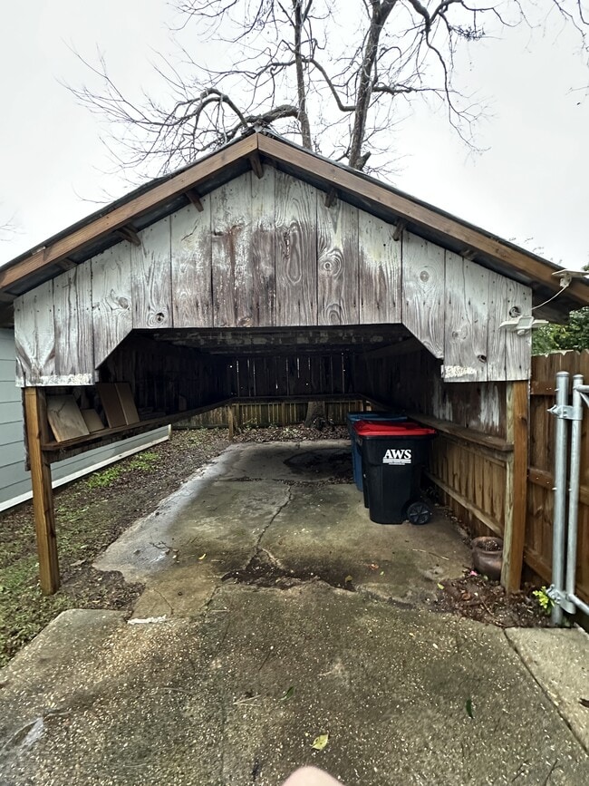 Building Photo - 151 Louisa Blvd