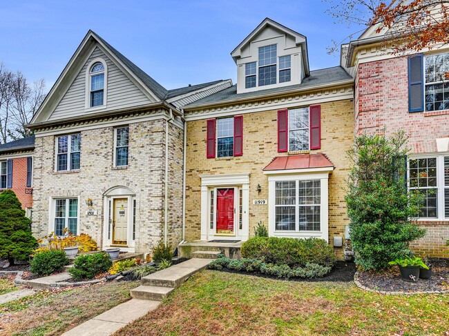 Primary Photo - 11919 Thurloe Dr