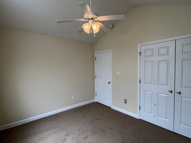 Building Photo - Very nice 4 bed/2 bath home in Raeford