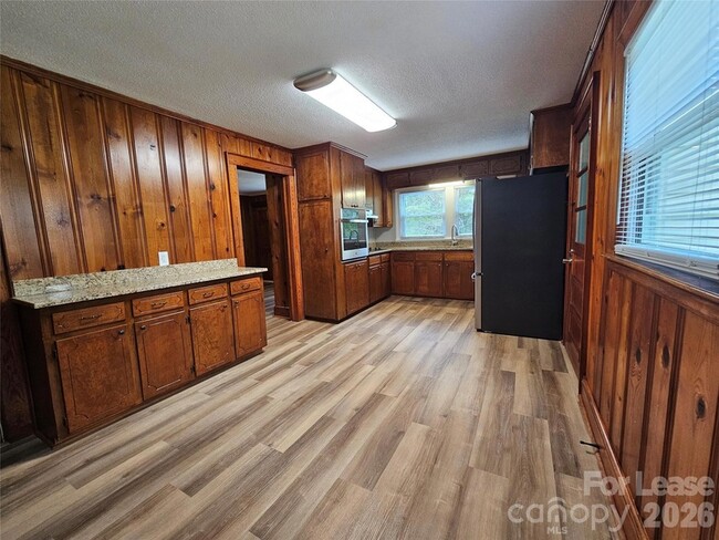 Building Photo - 1129 Costner Rd