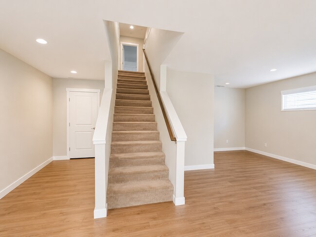 Building Photo - Newly Built 4bd 2.5ba in LSSD