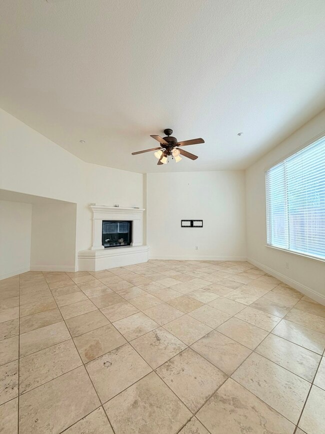 Building Photo - 1208 Landover Ct