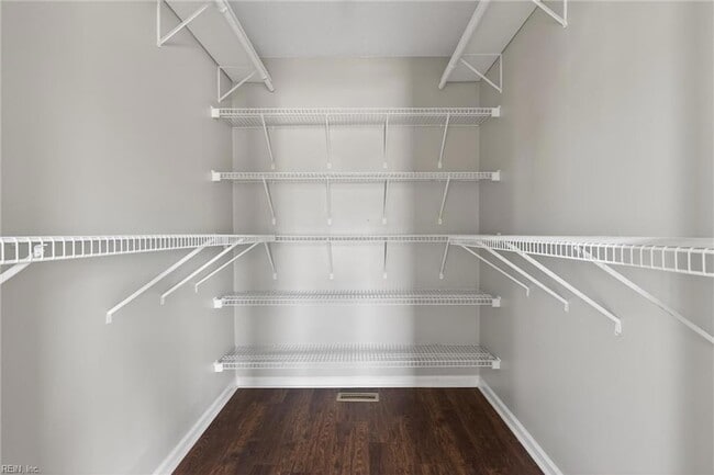 Building Photo - 1716 Chilhowie Cir