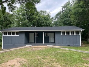 Building Photo - 1196