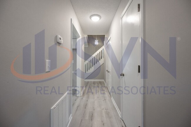 Building Photo - 1227 Seaton Rd