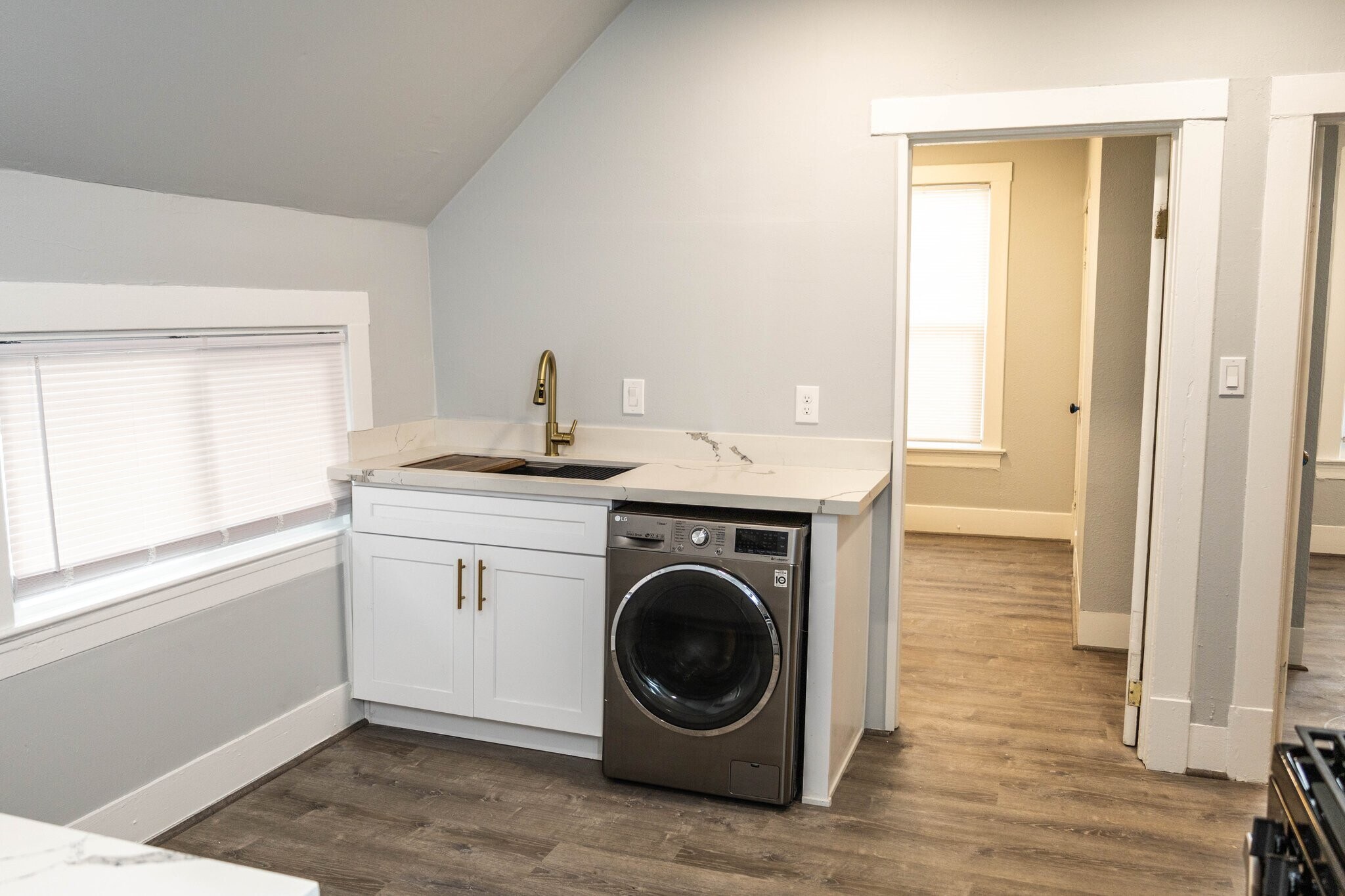 Building Photo - 2402 Rucker Ave