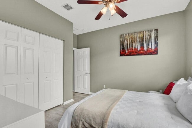 Building Photo - 136 Regions Way