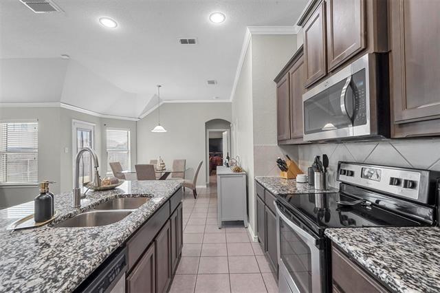 Building Photo - 1948 Day Break Dr