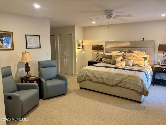 Building Photo - 9 Bay Point Harbour