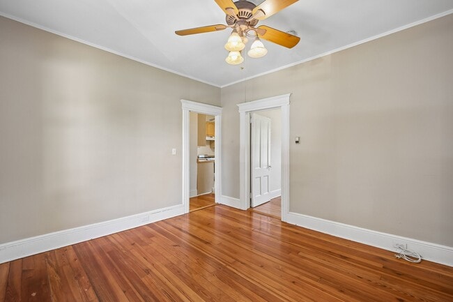 Building Photo - 76 Montague Pl
