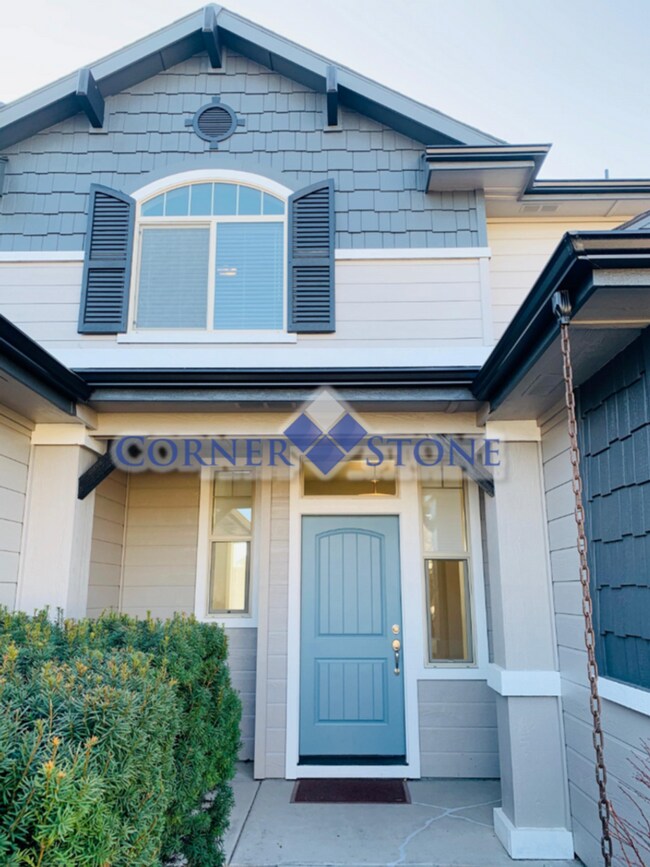 Building Photo - Wonderful Home In Middleton with 3 Car Garage!
