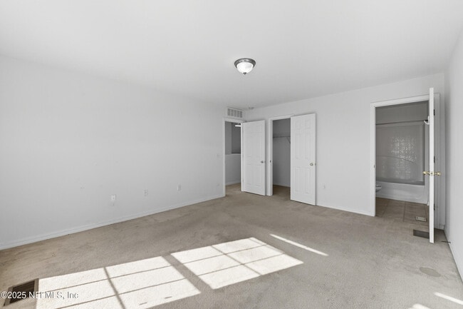 Building Photo - 3762 Verde Gardens Cir