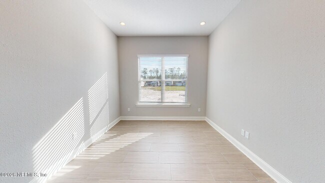 Building Photo - 124 Bridgeton St