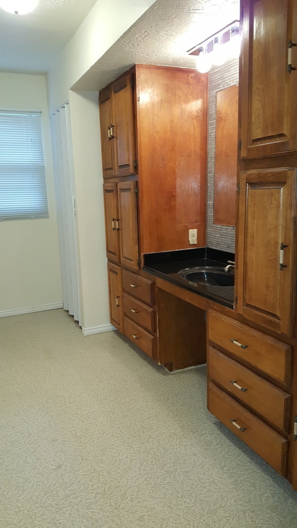 Building Photo - Located in Lawndale!!! 3bedrooms 1bath 1 c...