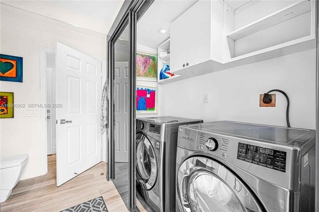 Building Photo - 11304 NW 66th St