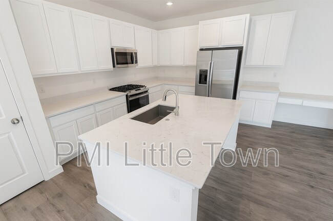 Building Photo - 8207 Sewanee Peak St