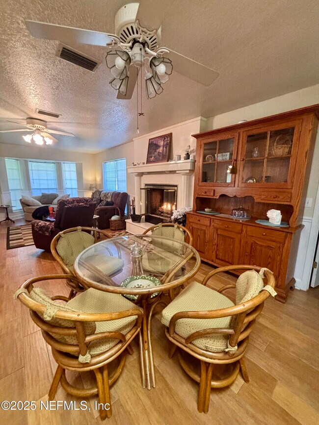 Building Photo - 15813 Butch Baine Dr