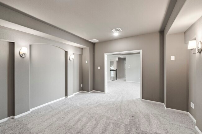 Building Photo - 3938 Avalon Ridge Dr