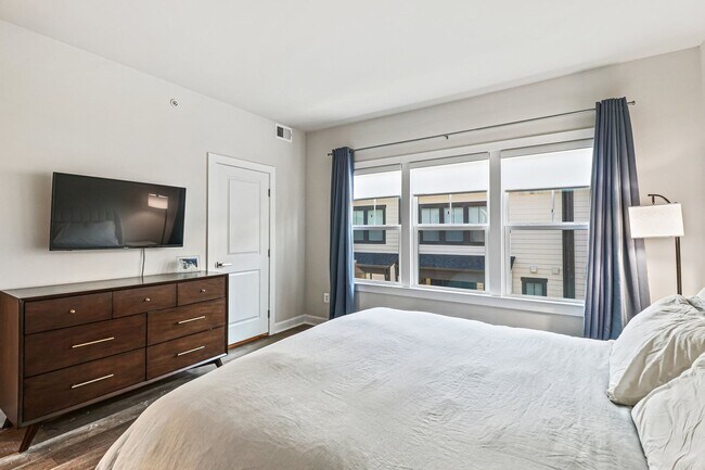 Building Photo - Your new home awaits you! Luxury Townhouse...