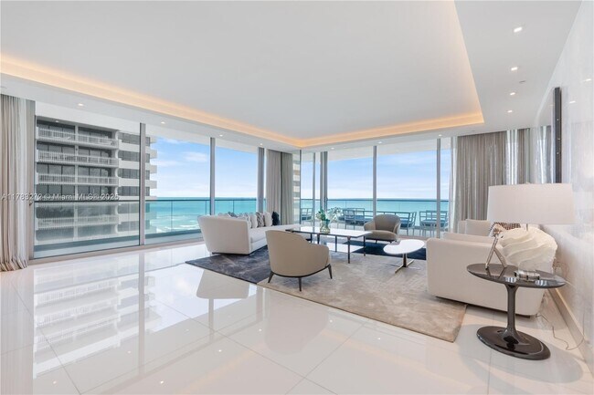 Building Photo - 10203 Collins Ave