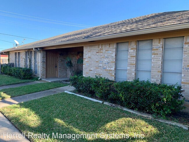 Primary Photo - 2 br, 1 bath House - 721 Rambler Drive