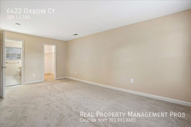 Building Photo - 6422 Oxbow Ct