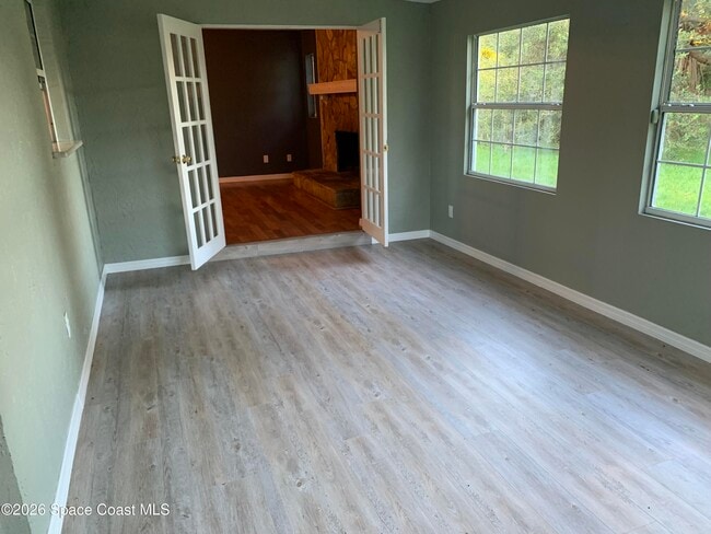 Building Photo - 920 Briarwood Blvd NE