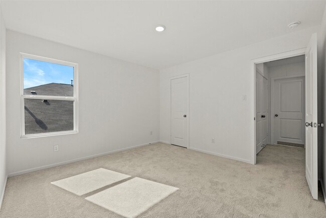 Building Photo - 3094 Mallorca Dr