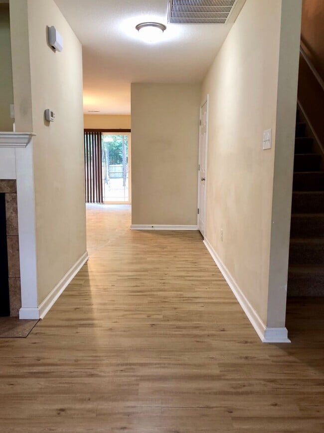 Building Photo - Super Sugarberry