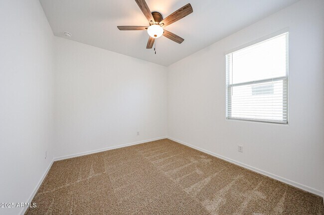 Building Photo - 28500 N 134th Ave