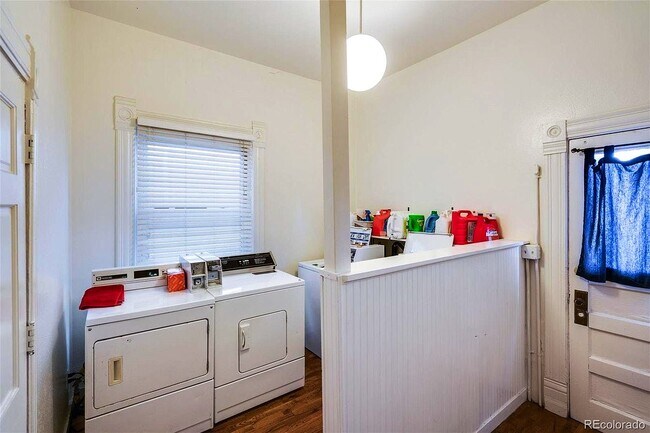 Building Photo - 2111 N Downing St