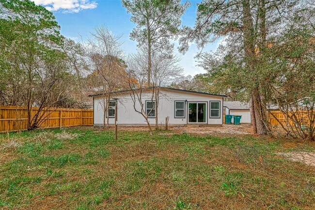 Building Photo - 1508 E Red Cedar Cir